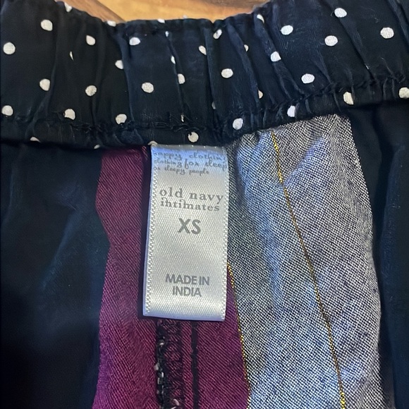 Old Navy sleep shorts - Picture 2 of 3